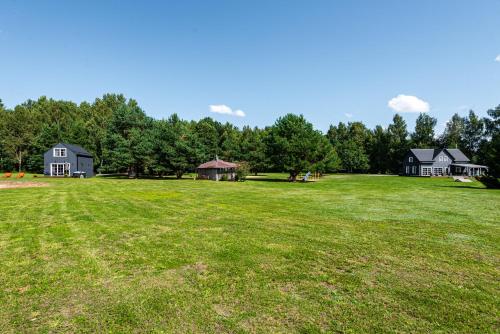 Viesnīcas āriene, Sodyba pas Brolius - Mažasis Namelis - Entire Barn House 85m2 (Sodyba pas Brolius - Mazasis Namelis - Entire Barn House 85m2) in Priekule
