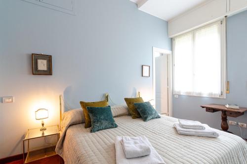 LUX CONTEMPORARY FLAT - PORTA ROMANA, Mediolan