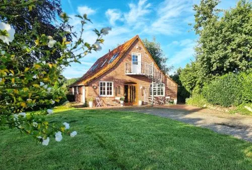 200 Jahre altes Landhaus mit Tieren in Goldenstedt, Deutschland