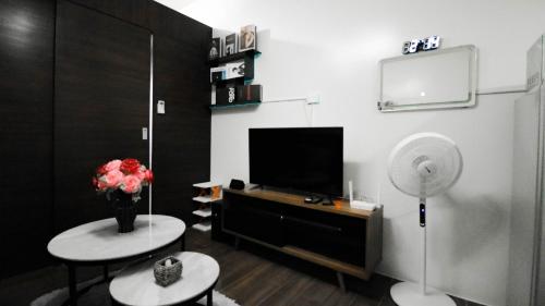 Smart Cozy Home Air Residences Makati, Manila
