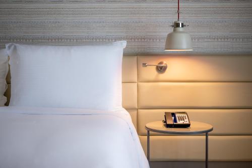 1 queen bed