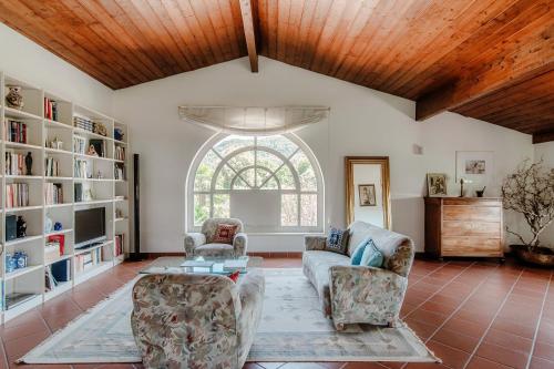  Villa La Pergola by Quokka 360 - historic villa with private pool in Magliaso