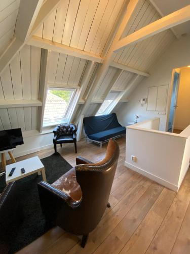 2L De Volharding - image 8