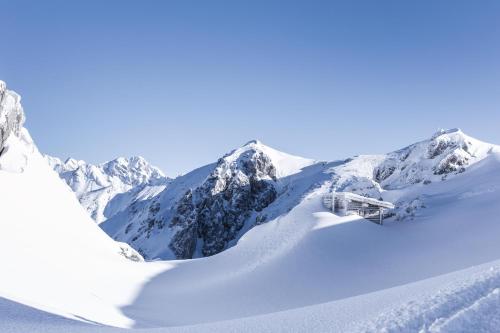 Chalet INN - image 10