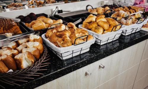 餐飲選擇, Barigui Park Hotel in 庫里奇巴郊區