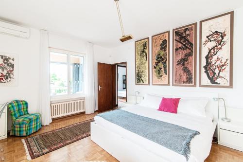 Miravalle Lakeview by Quokka 360 - large windows and magical views in Massagno