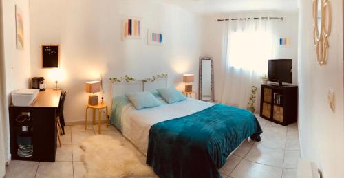 Chambre dans villa Montpellier a 15mn des plages in Lemasson