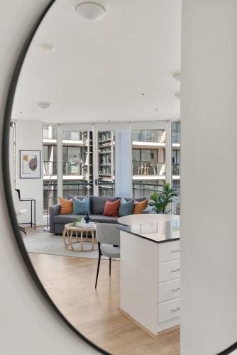 Chippendale Central Gem l Furnished 1 Bedroom Near Central Station - image 3
