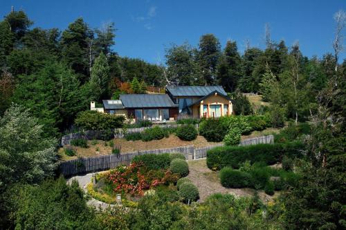 RentUp - Casa con vista panorámica al lago Nahuel Huapi (RentUp - Casa con vista panoramica al lago Nahuel Huapi) in 비야 라 앙고스투라