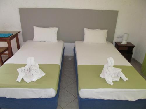 Valentina Apartments Stop at Valentina Apartments to discover the wonders of Crete Island. The hotel offers a wide range of amenities and perks to ensure you have a great time. Facilities like express check-in/check-out, 