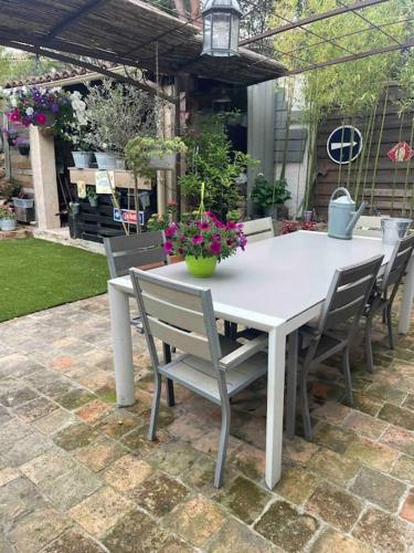 Très belle villa , calme et cosy ,6 personnes 10 mns des plages, Martigues
