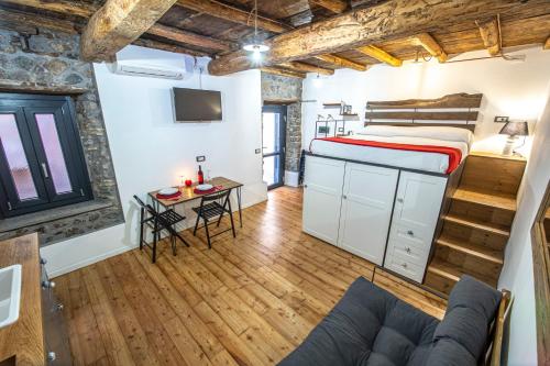  Vicolo35 - La casa a due passi dal lago in 69 Trevignano Romano