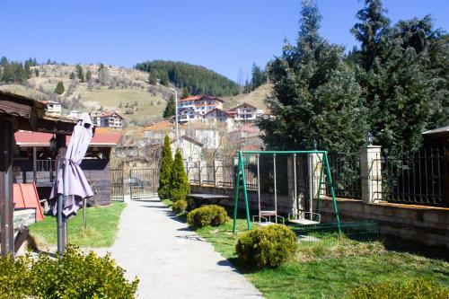 Meteor Family Hotel - main image