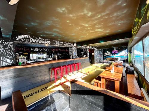 Lobby, Moving Hostel Travel Bar in San Carlos de Bariloche
