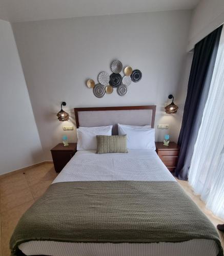 1 double bed, 2 sofa beds