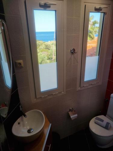 GreenHill Holiday Suites – Sarti, MO