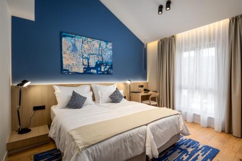 2 twin beds