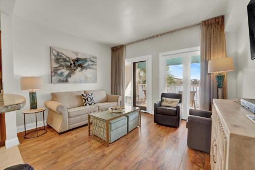 Carillon Beach Resort Inn by Wyndham Vacation Rentals – Panama City Beach, FL