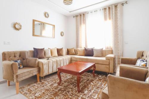 Guestroom, Magnifique Appartement Golf Tanger for Families in Golf