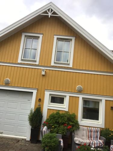 Gäst lägenheten med egen terrass (Gast lagenheten med egen terrass) in 안데르스토르프