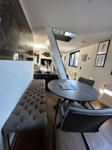 Houseboat-Amsterdam, Amsterdam (zdjęcie 9)