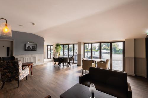 The Stones Hotel - image 13