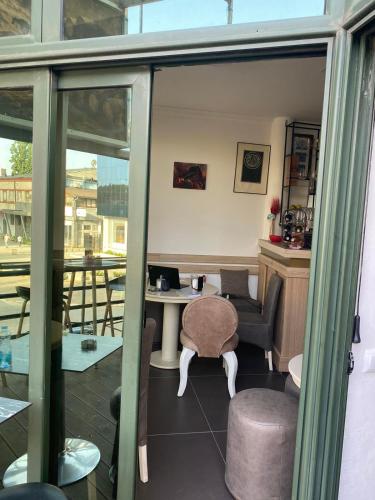 Εστιατόριο, Hotel City Rooms Prishtina in Πρίστινα