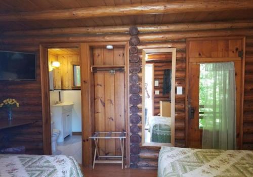 One-Bedroom Chalet