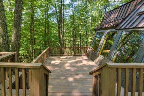 Resort Amenities: Family-Friendly DuBois Cabin in 杜波伊斯