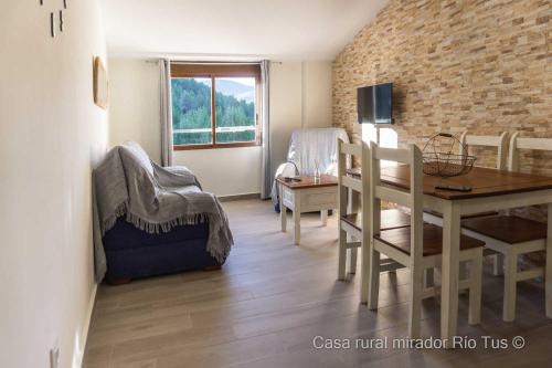 Viesnīcas āriene, Casa rural Mirador del Río Tus, en Yeste (Casa rural Mirador del Rio Tus, en Yeste) in Yeste