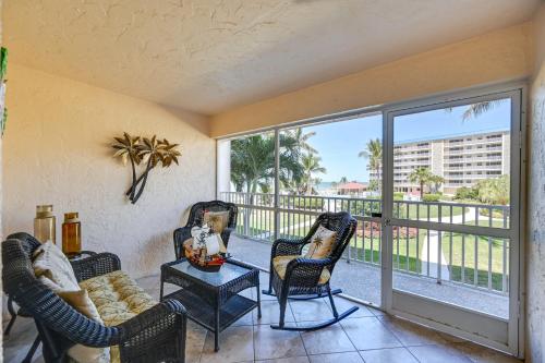 Oceanfront Bonita Beach Condo with Pool Access! - main image