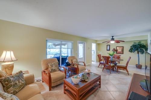 Oceanfront Bonita Beach Condo with Pool Access! - image 9