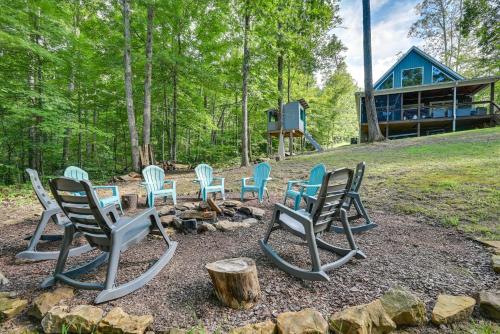 Luxe Kentucky Cabin Rental about 9 Mi to Mammoth Cave!