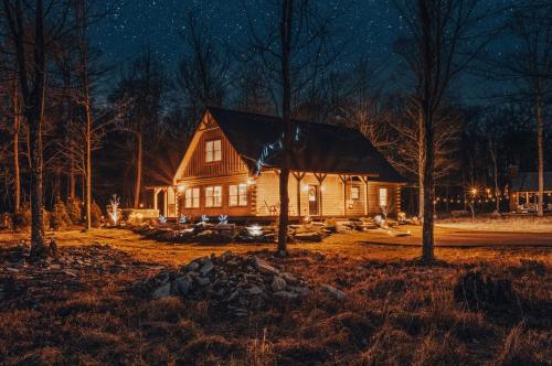 Escape to Wisp Mountain in McHenry, USA