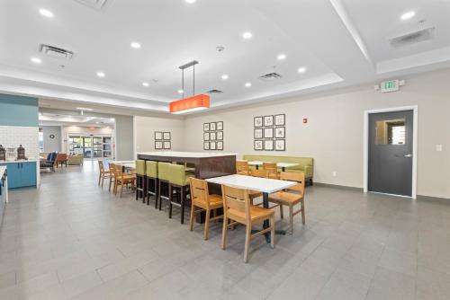 Country Inn & Suites by Radisson Savannah Airport GA - image 41
