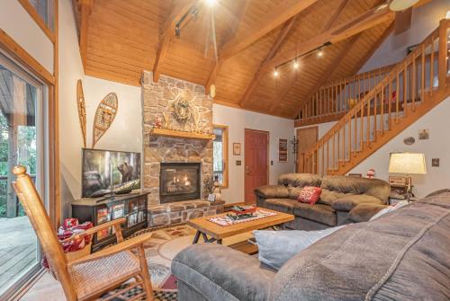 Bear Mountain Lodge in Swanton, USA