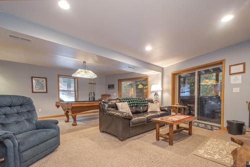Bear Mountain Lodge in Swanton, USA