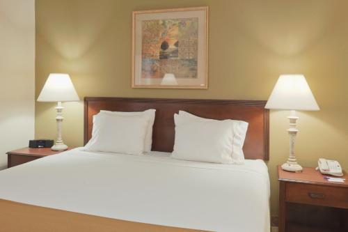 Holiday Inn Express Evansville - West, an IHG Hotel