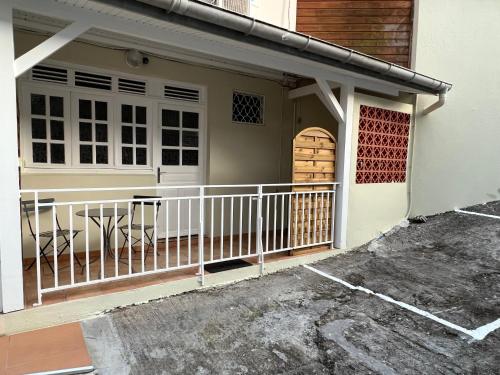 Terraza/balcón, Appartement cosy et bien situé (Appartement cosy et bien situe) in Fort-de-France