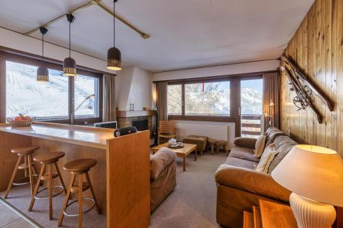 MP24 Ski in, out apartment on slopes with indoor private parking space, La Tzoumaz (photo 6)