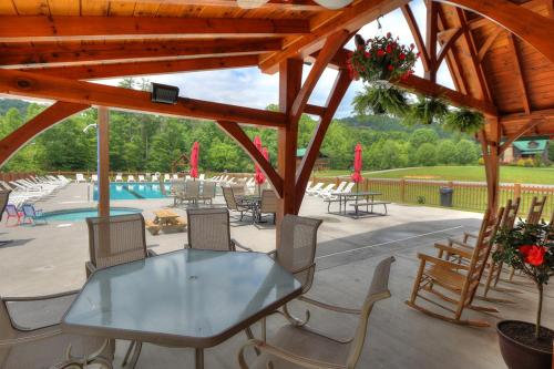 Smoky Mountain Breeze in Pigeon Forge Külváros