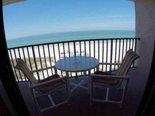 Island Gulf Resort – Madeira Beach, FL