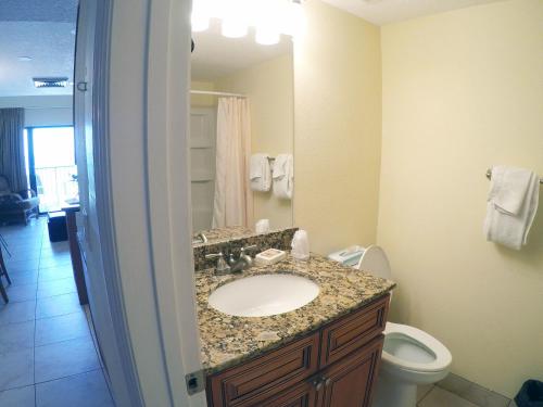 Island Gulf Resort – Madeira Beach, FL