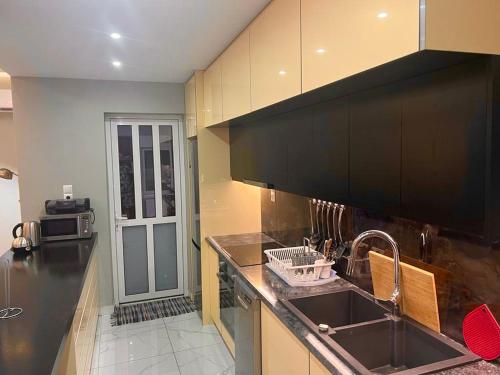 Luxury apartment near Piraeus port in Piraeus