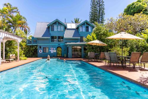 Gardenia Room on Tropical Lush Farm in Haiku, Maui