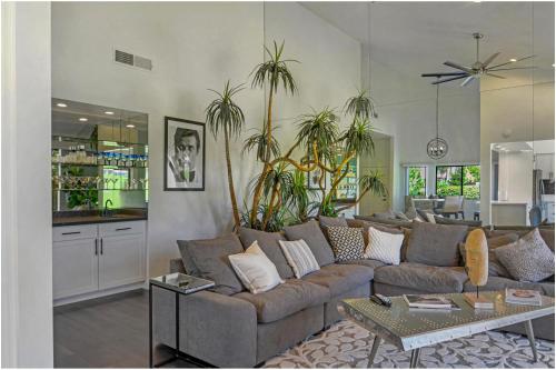 V5000 - Palm Valley CC- Tennis and Fitness Membership in Palm Desert, USA