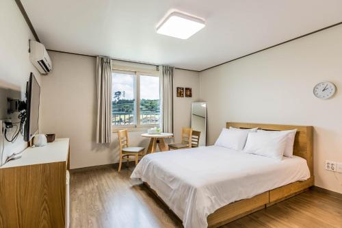Nadia Jeju Room Type - Standard Double