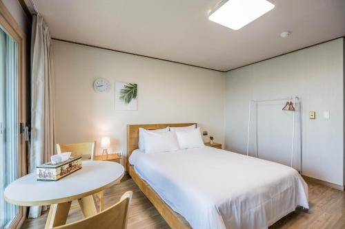 Nadia Jeju Room Type - Studio Double