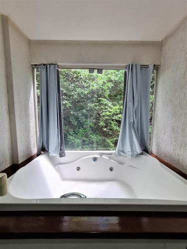 A környék, Iduna Hostel in Dél-Tibau