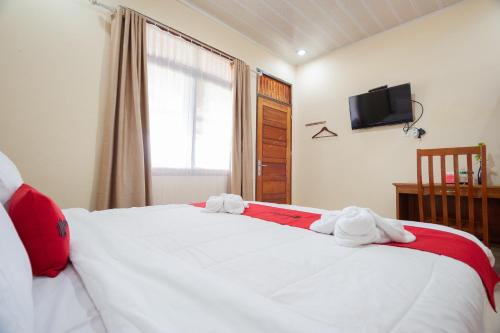Reddoorz Syariah near tirtasari sonsang dan banto royo